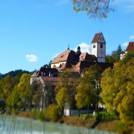 In Dietringen Mit Privatem Garten Und Neben Dem Apartment Rieden